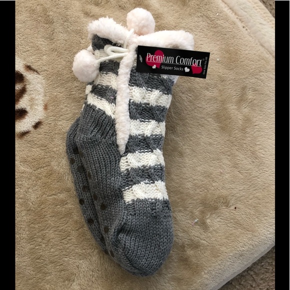 WOMEN’S SLIPPER SOCKS NON SKID SLIP THICK WARM NEW - Picture 1 of 3